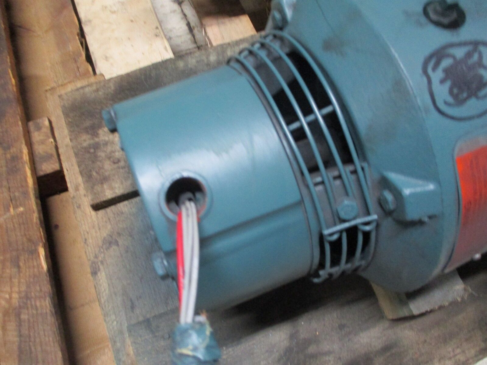 Dodge/Reliance Gear Motor w/ Brake 3-182TC-TM6A-70.6-A1 Ratio:70.6 3HP 60Hz 3Ph