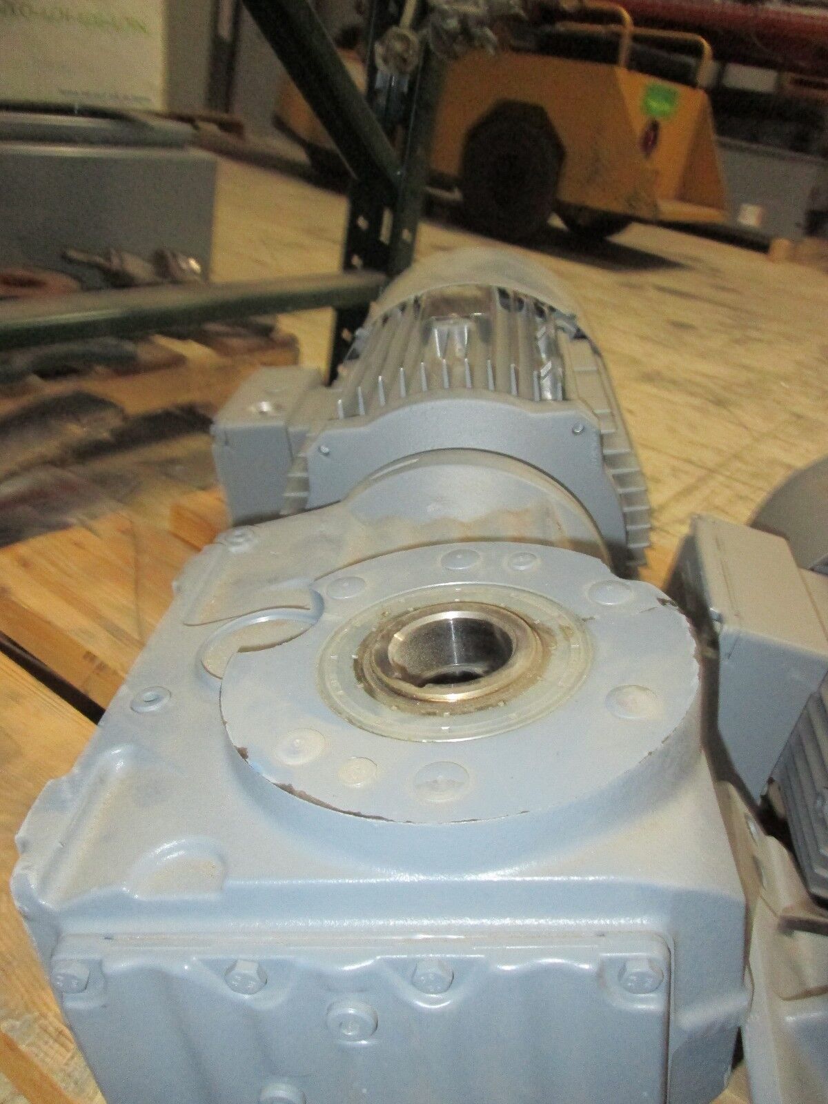 Sew-Eurodrive Gear Motor KA57/TDV/112M4/BMG/TH 4KW 1730-229RPMs 3Ph Used