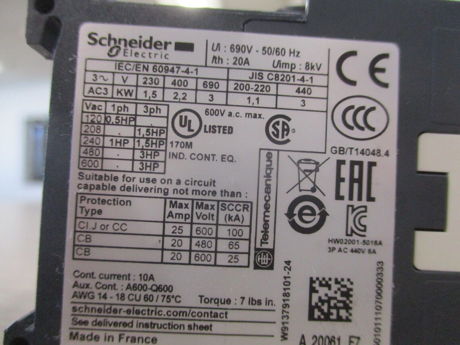 Schneider Electric Reversing Contactor LC2 K0601F7 110V Coil New Surplus