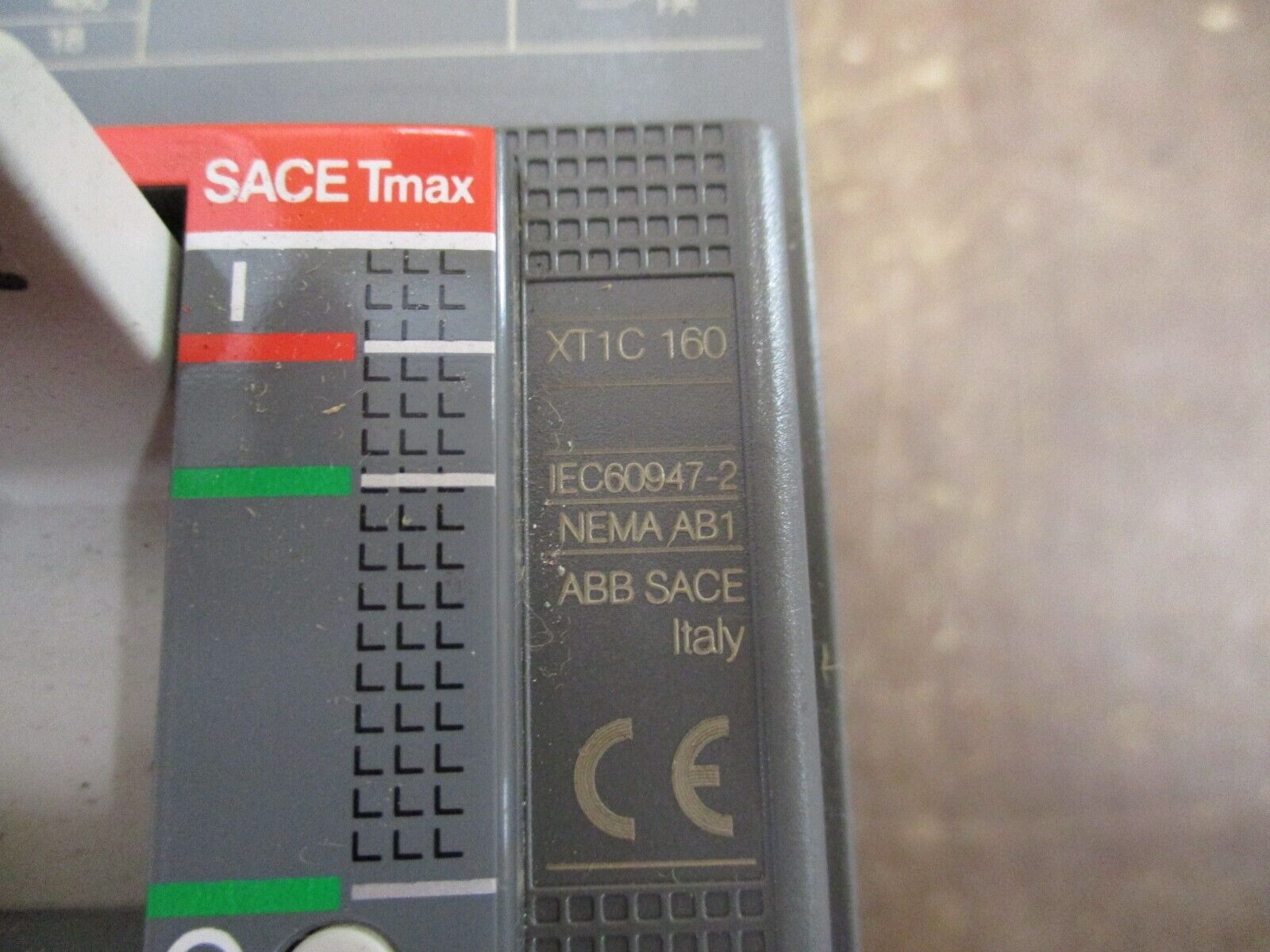 ABB SACE Tmax Circuit Breaker XT1C 160 80A 240/480V 3P Used