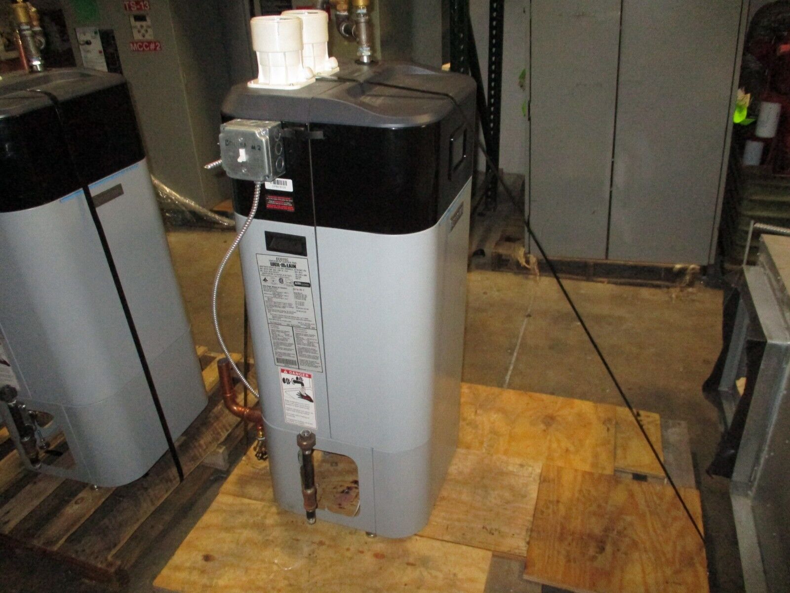 Weil-Mclain Ecotec Natural Gas Boiler ECO Tec 199-C Ser. 2 Input: 199,000 BTU