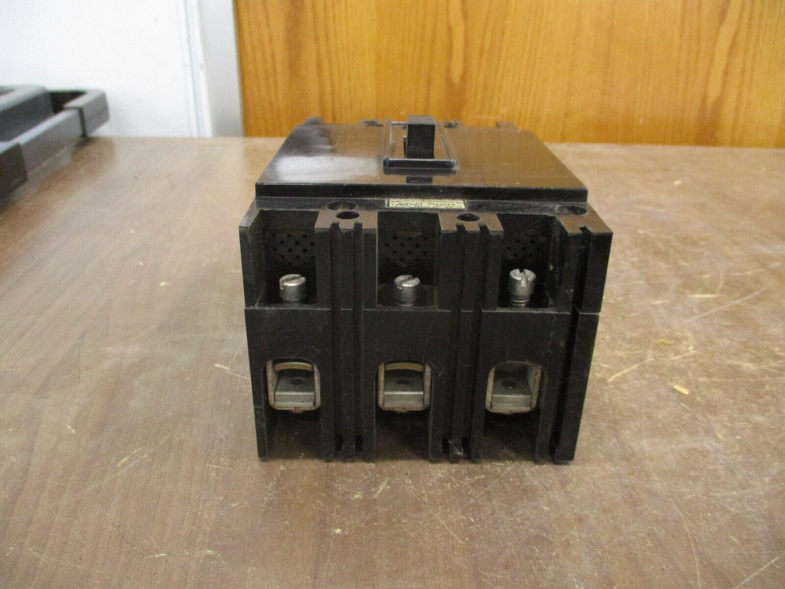 Westinghouse AB De-ion Circuit Breaker FA3015 15A 600V 3P Used