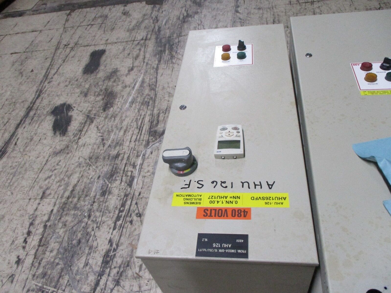 ABB	ACH550 AC Drive W/Bypass	ACH550-UH-031A-4 20HP 3Ph Used