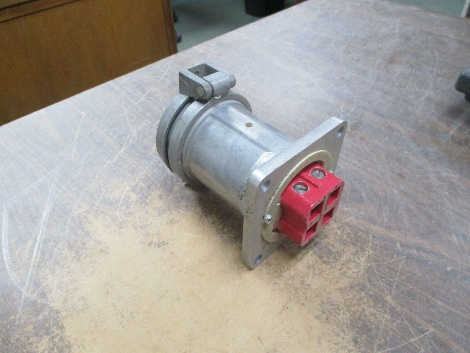 Crouse-Hinds Arktite Receptacle AR1041 100A 600V 4W 4P Used