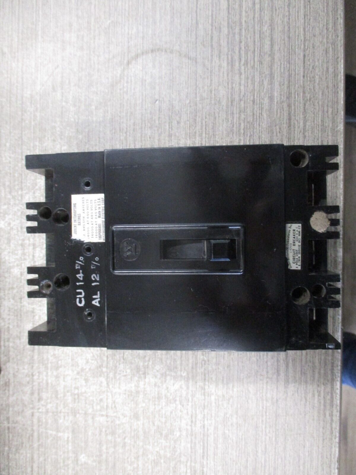 Westinghouse AB De-Ion Circuit Breaker FA3070 70A 600V 3P Used