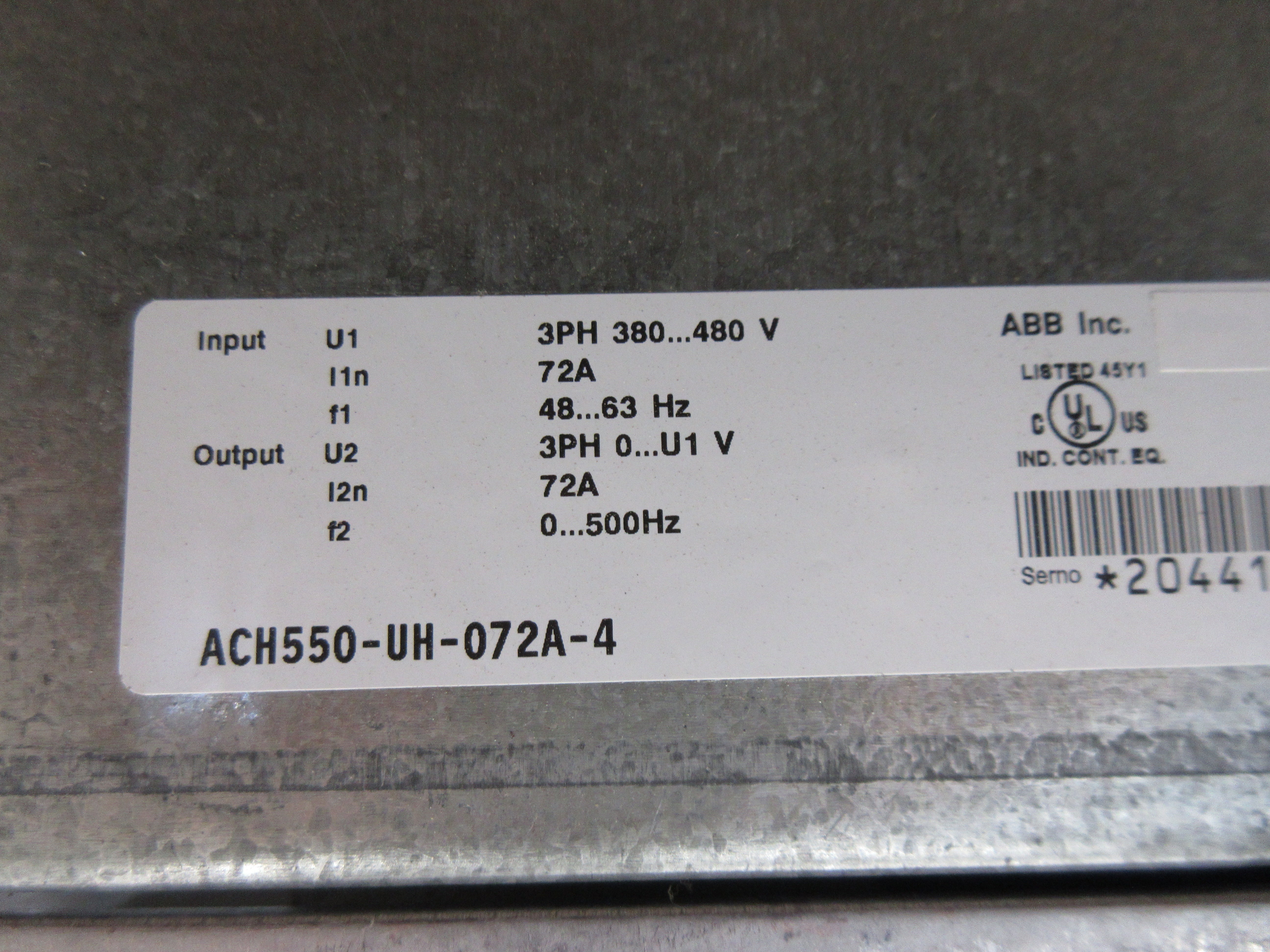 ABB ACH550 AC Drive ACH550-UH-072A-4 50HP 3Ph *No Keypad* Used