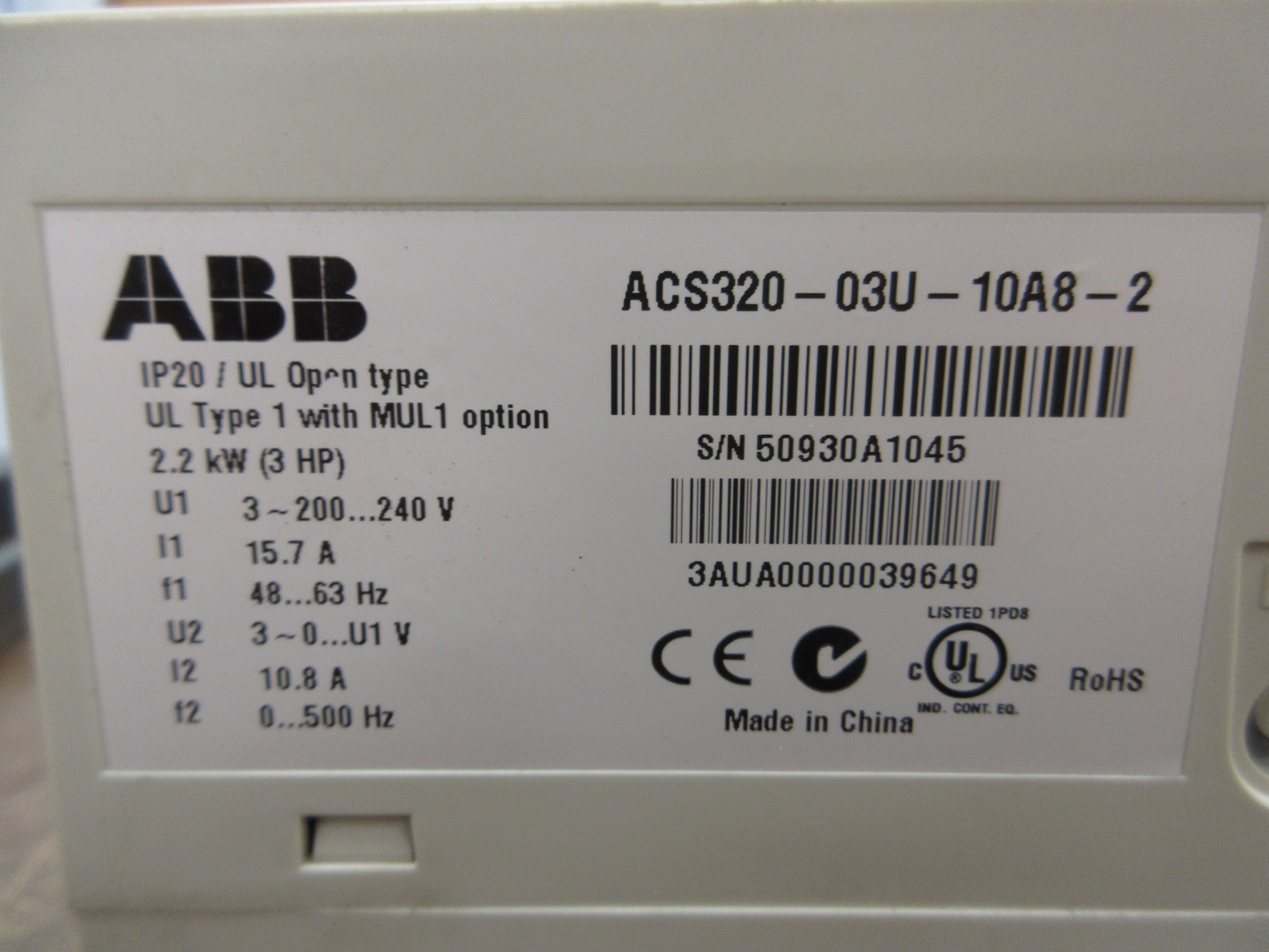 ABB ACS320 AC Drive ACS320-03U-10A8-2 3HP 3Ph w/ Keypad Used