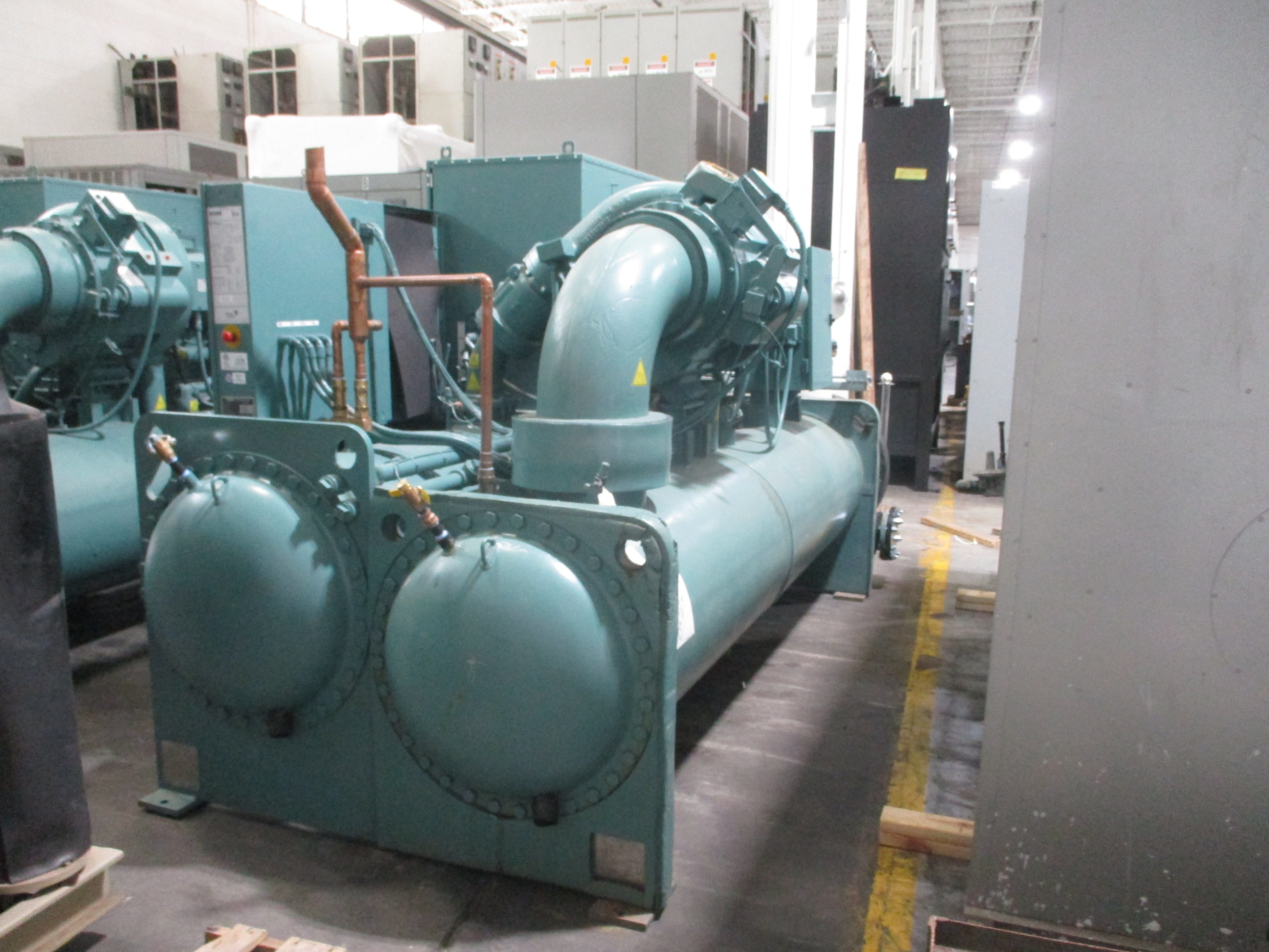 York YMC2 Water Cooled Chiller YMC2-S0879AA 250 ton 460V 3Ph R-134A 17,433 Operating Hours 24,750 Start MFD: 2017