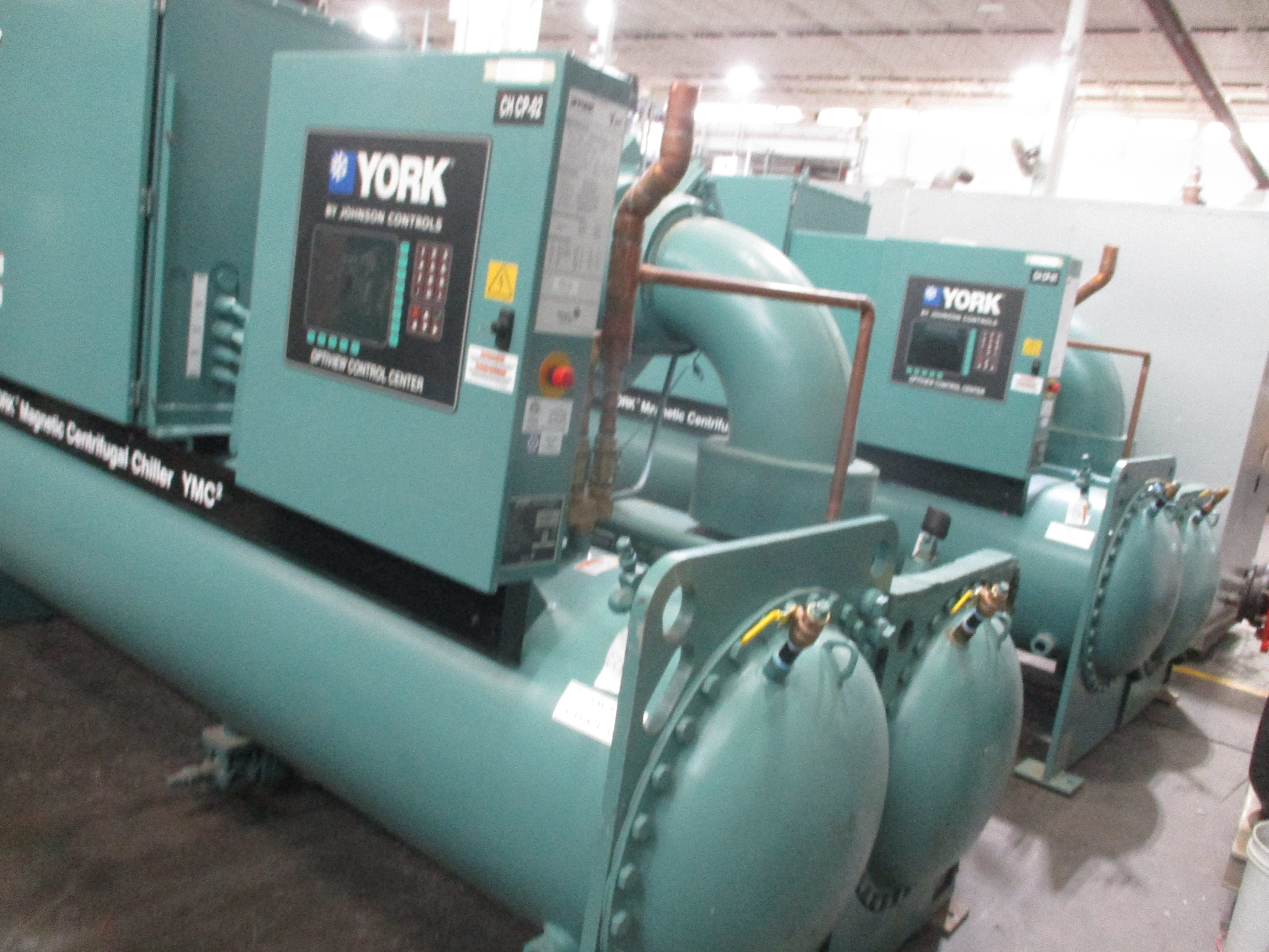 York YMC2 Water Cooled Chiller YMC2-S0879AA 250 ton 460V 3Ph R-134A 14,082 Operating Hours 22,263 Starts MFD: 2017