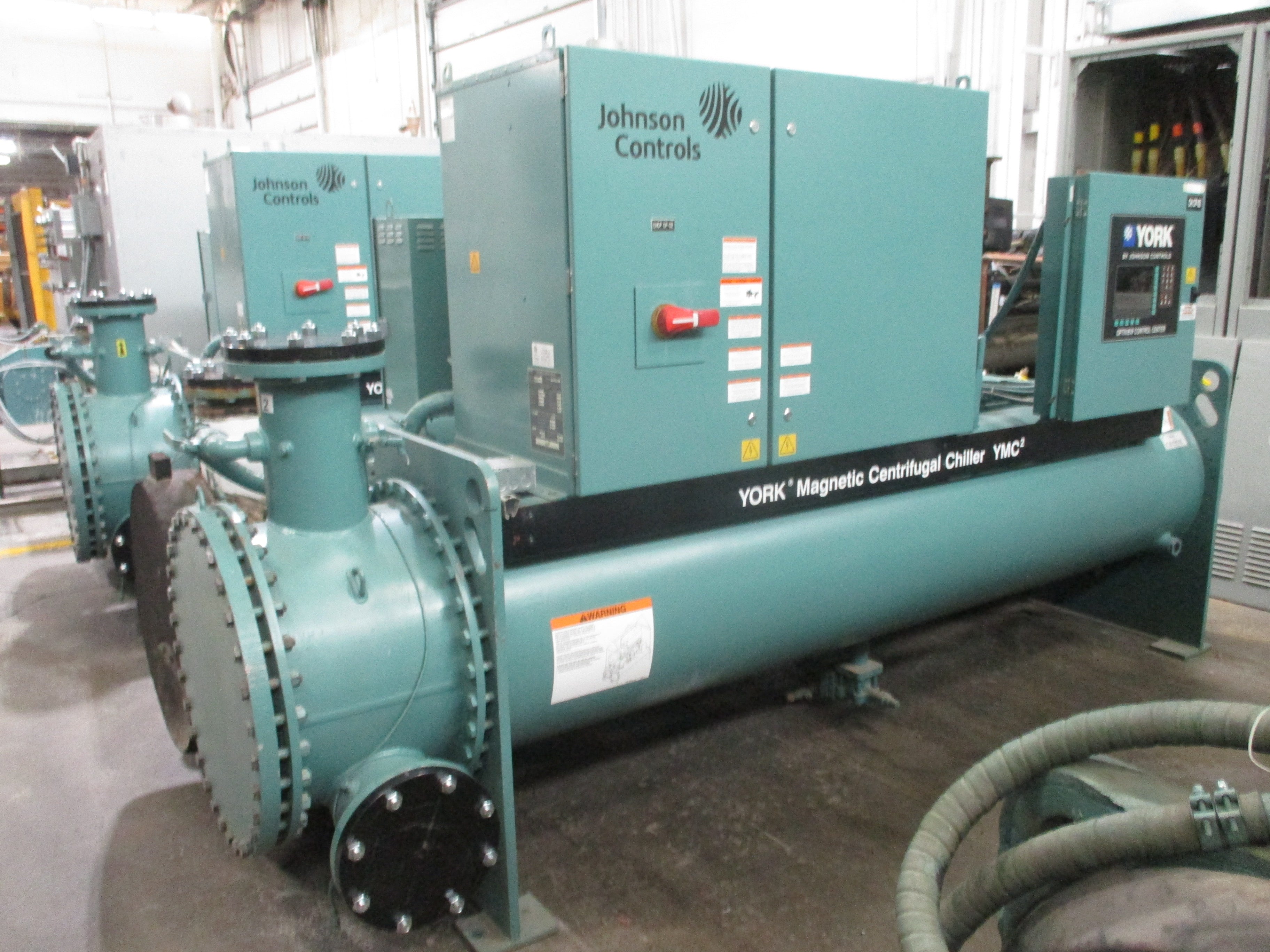 York YMC2 Water Cooled Chiller YMC2-S0879AA 250 ton 460V 3Ph R-134A 14,082 Operating Hours 22,263 Starts MFD: 2017