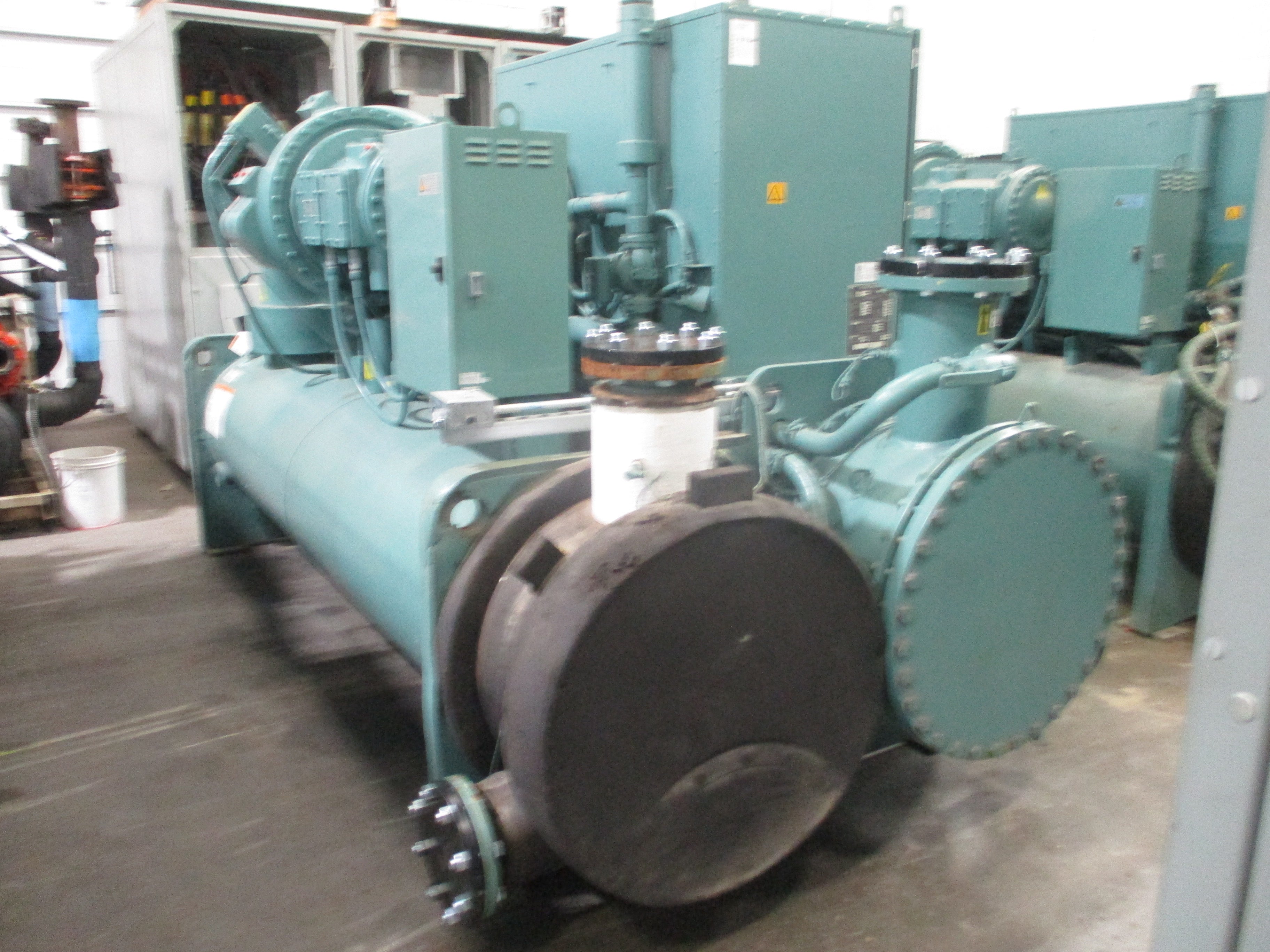 York YMC2 Water Cooled Chiller YMC2-S0879AA 250 ton 460V 3Ph R-134A 14,082 Operating Hours 22,263 Starts MFD: 2017