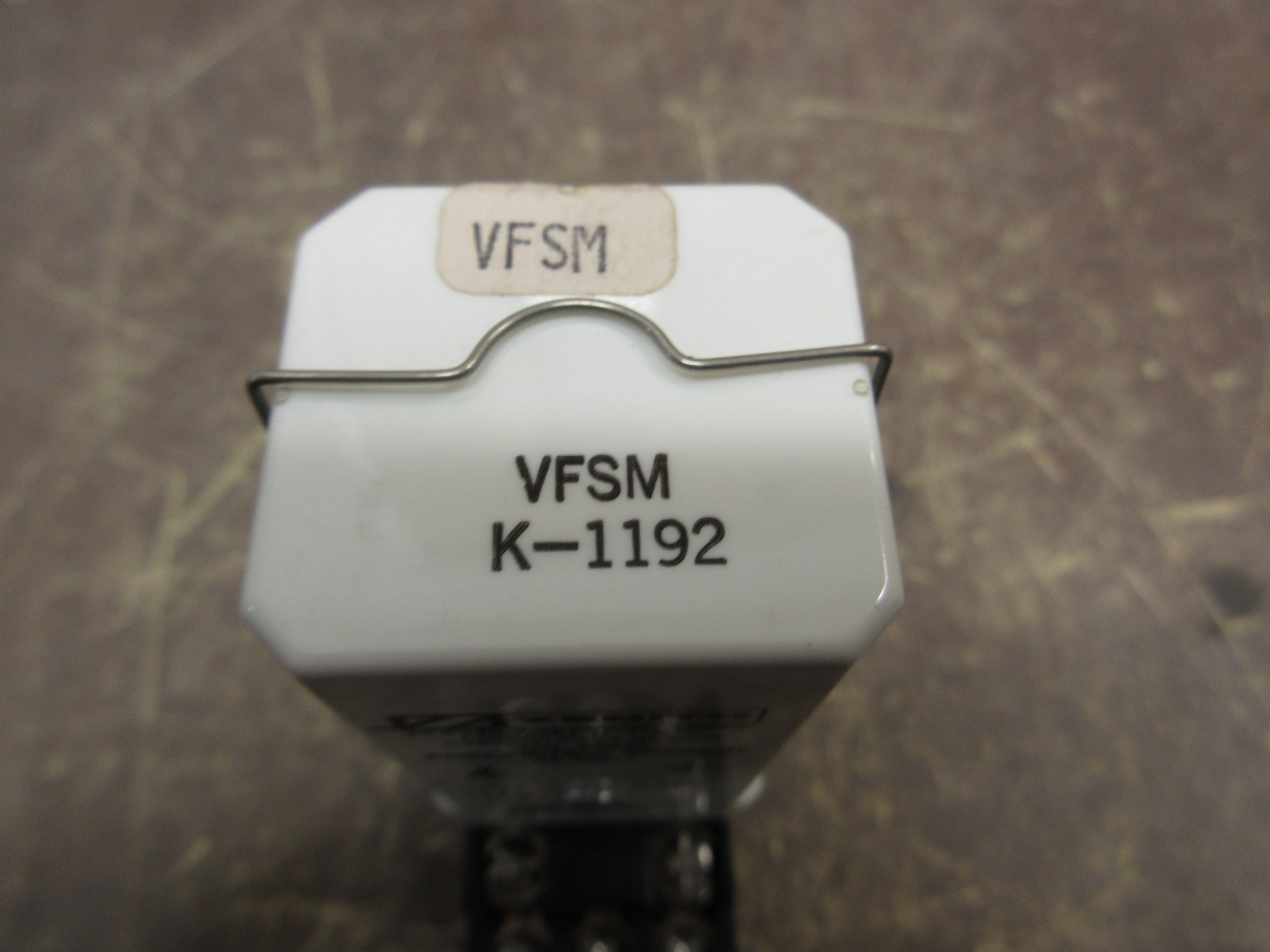 Zenith VFSM-1 Voltage Frequency Sensor VFSM K-1192 120V 50/60Hz w/ Base Used