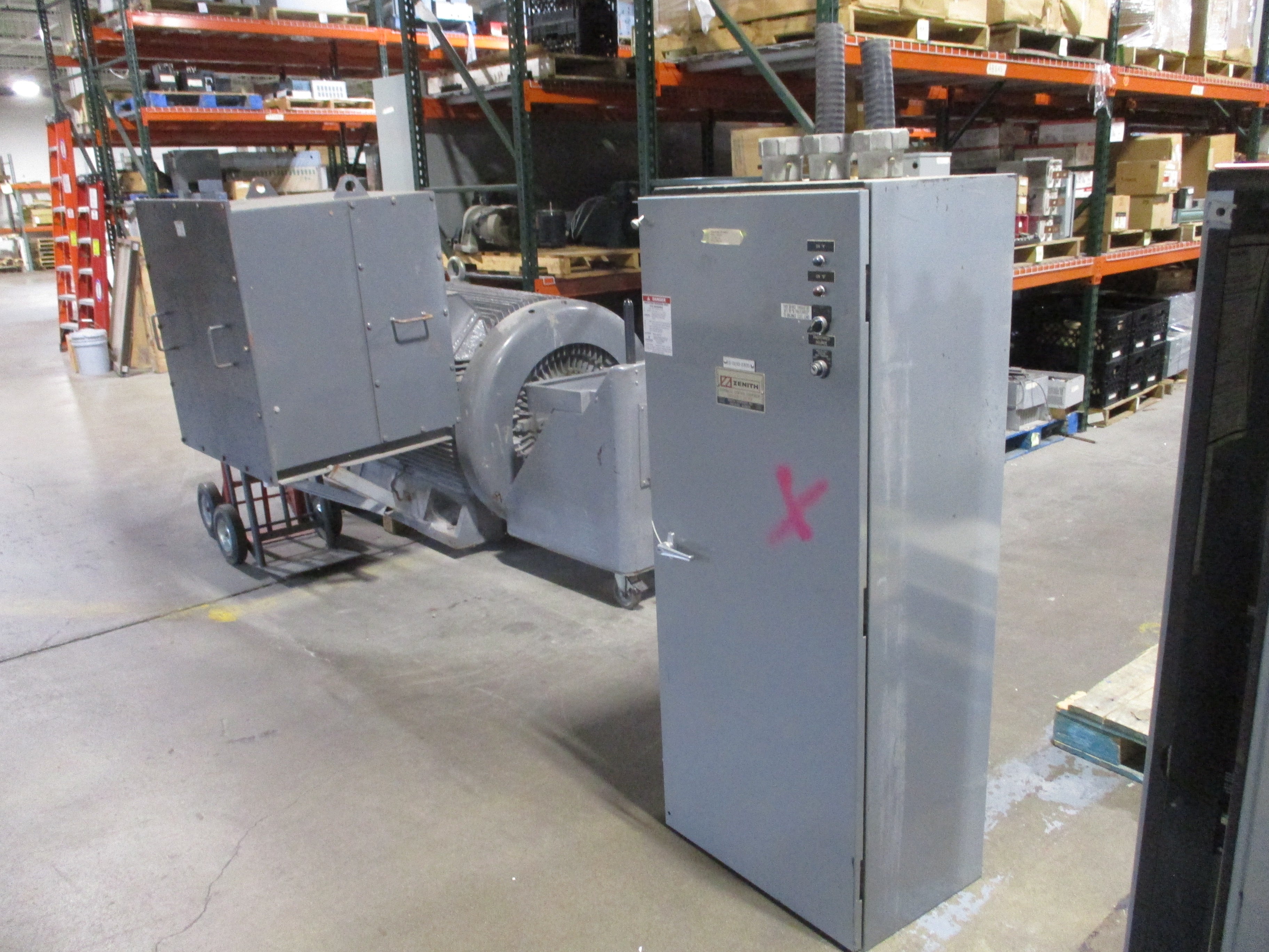 Zenith Automatic Transfer Switch ZTSHU40EC-5AALLST.6B 400A 480V 60Hz 3Ph *Broken Arc Shield* Used