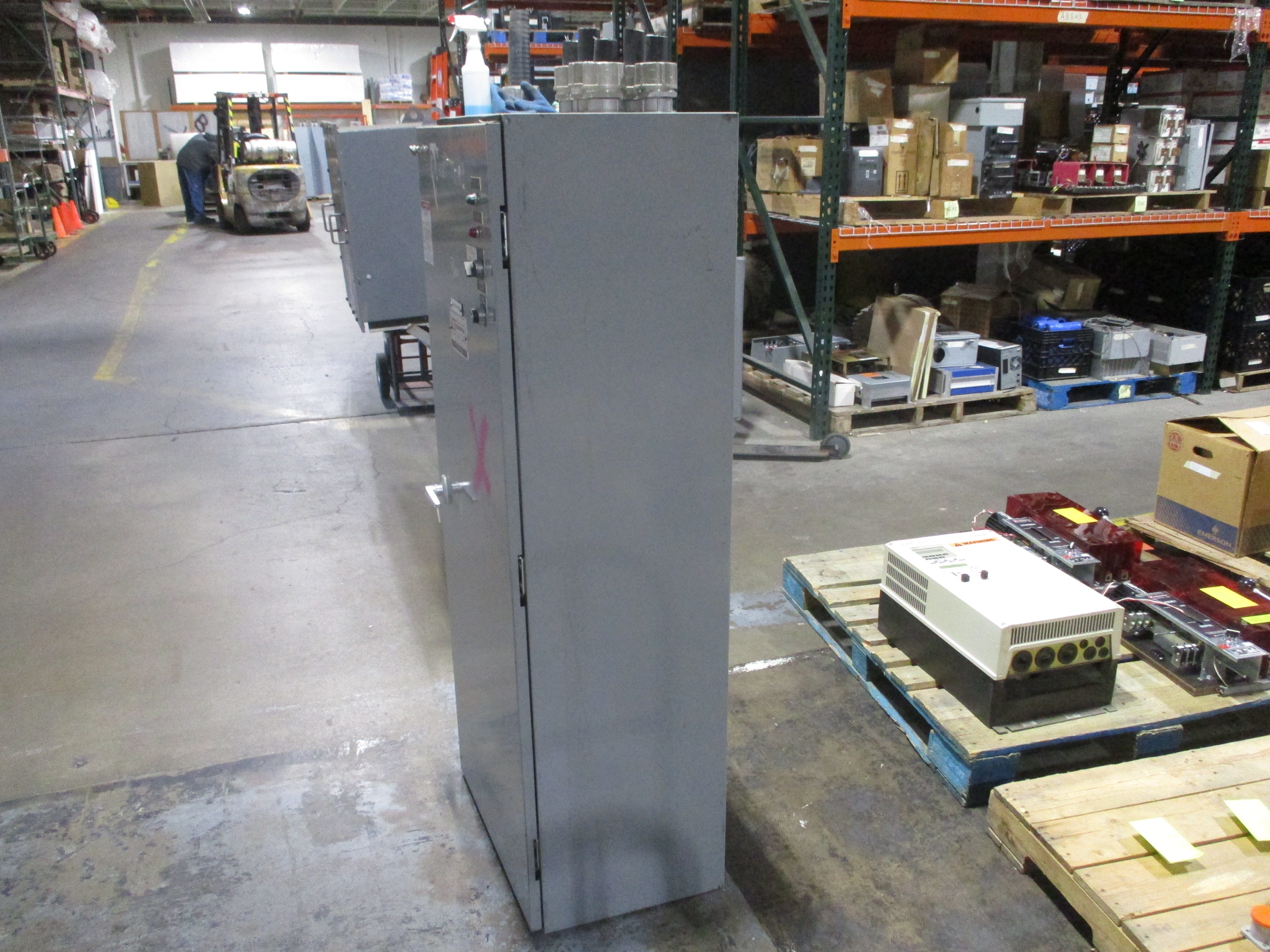 Zenith Automatic Transfer Switch ZTSHU40EC-5AALLST.6B 400A 480V 60Hz 3Ph *Broken Arc Shield* Used