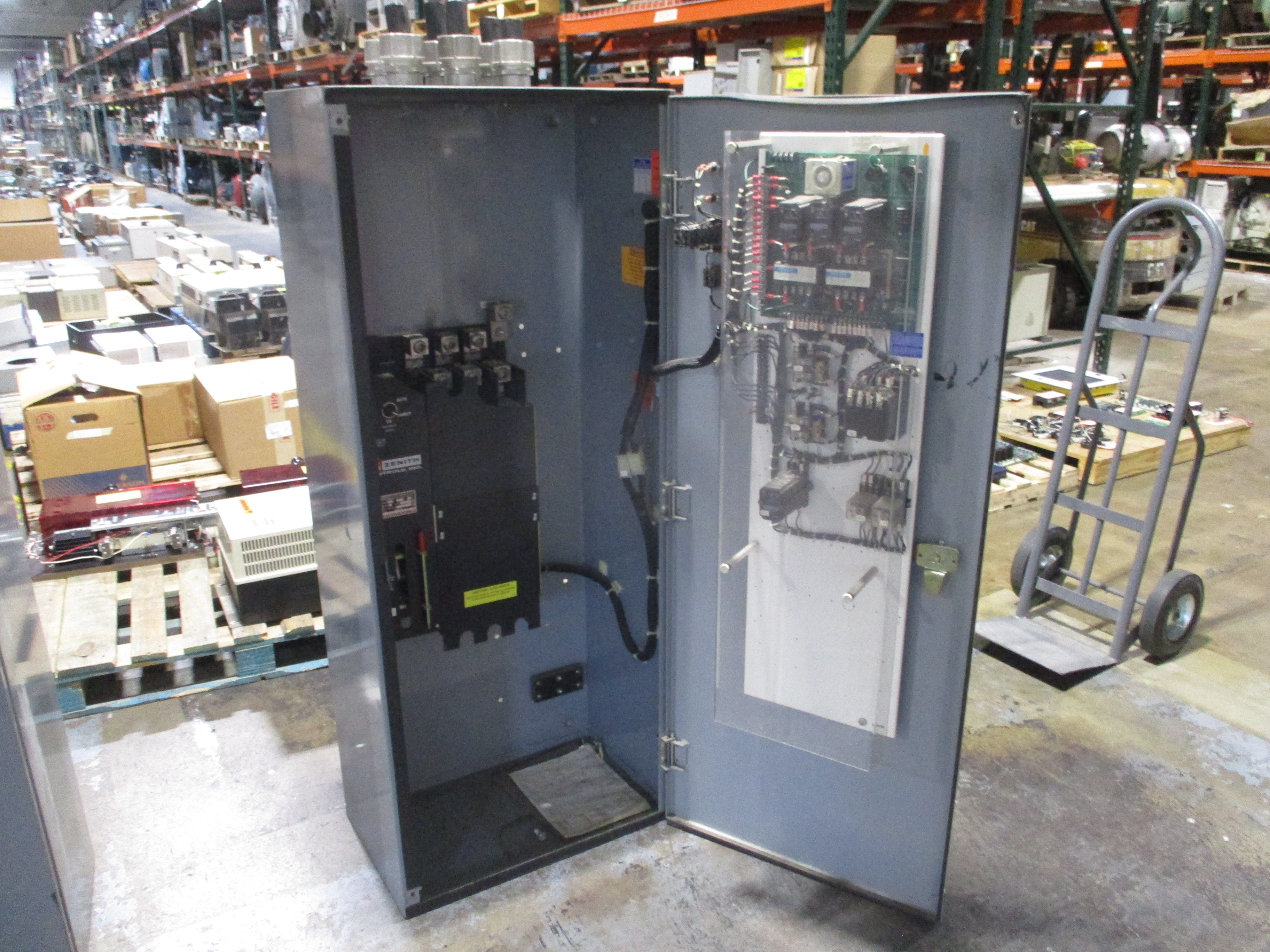 Zenith Automatic Transfer Switch ZTSHU40EC-5AALLST.6B 400A 480V 60Hz 3Ph *Broken Arc Shield* Used