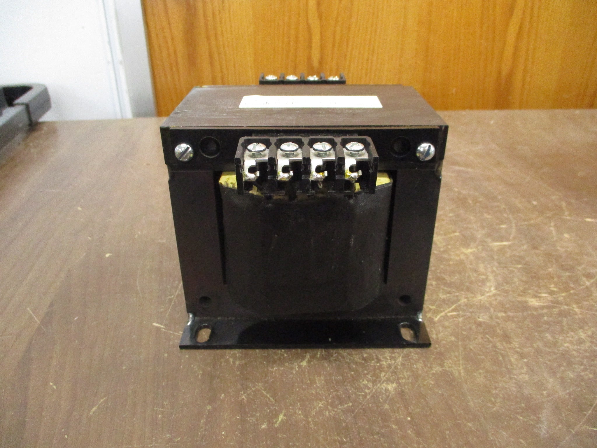 Square D Control Transformer 9070T1000D1 1kVA Pri: 240/480V Sec: 120V 50/60Hz