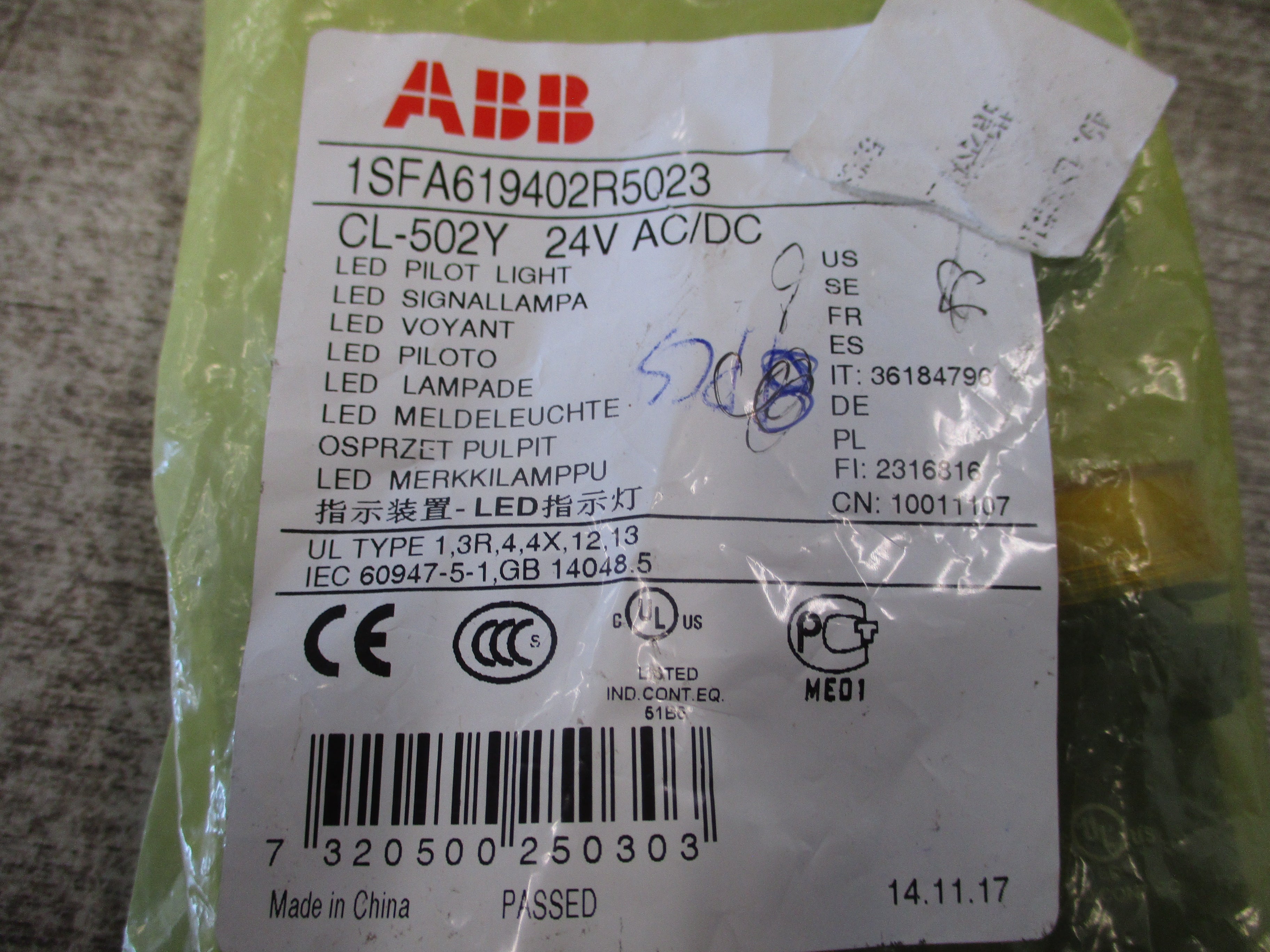 ABB LED Pilot Light 1SFA619402R5023 24V AC/DC Yellow *Bag of 5* New Surplus