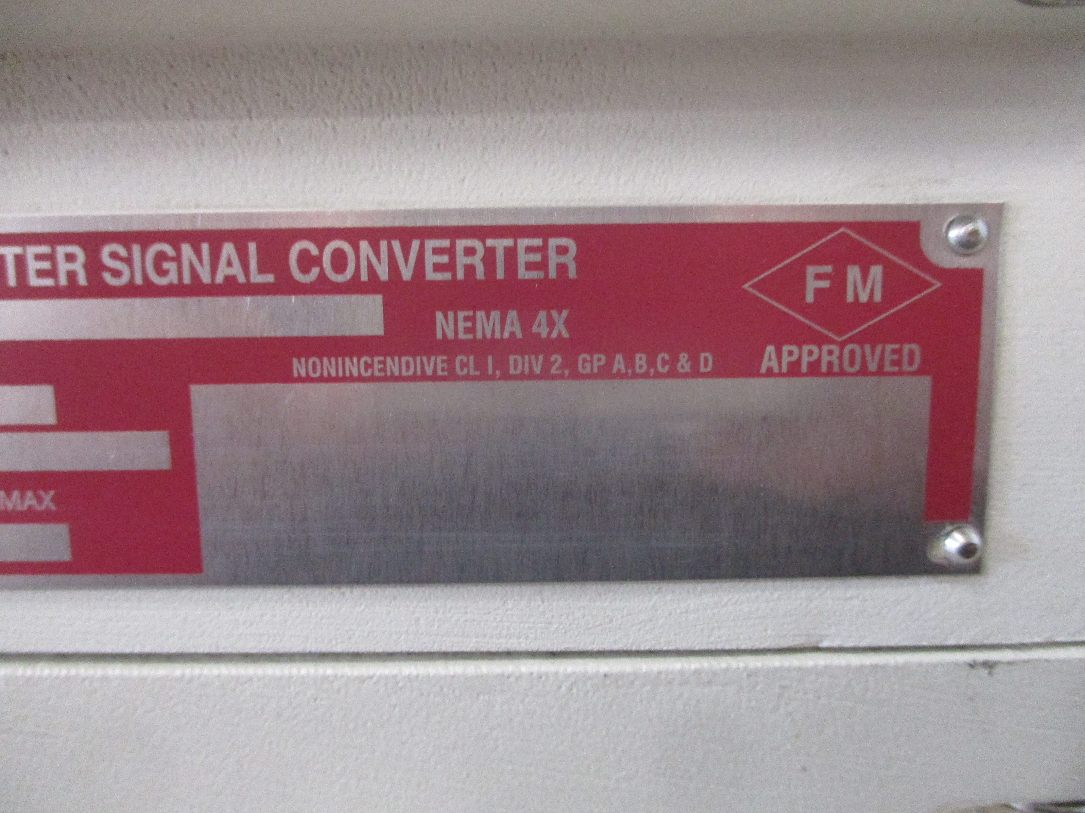 ABB Magnetic Flowmeter Signal Converter M2DCD1 A012 115V 60Hz 23VA Output: 4-20MA For 0-10500GPM Used