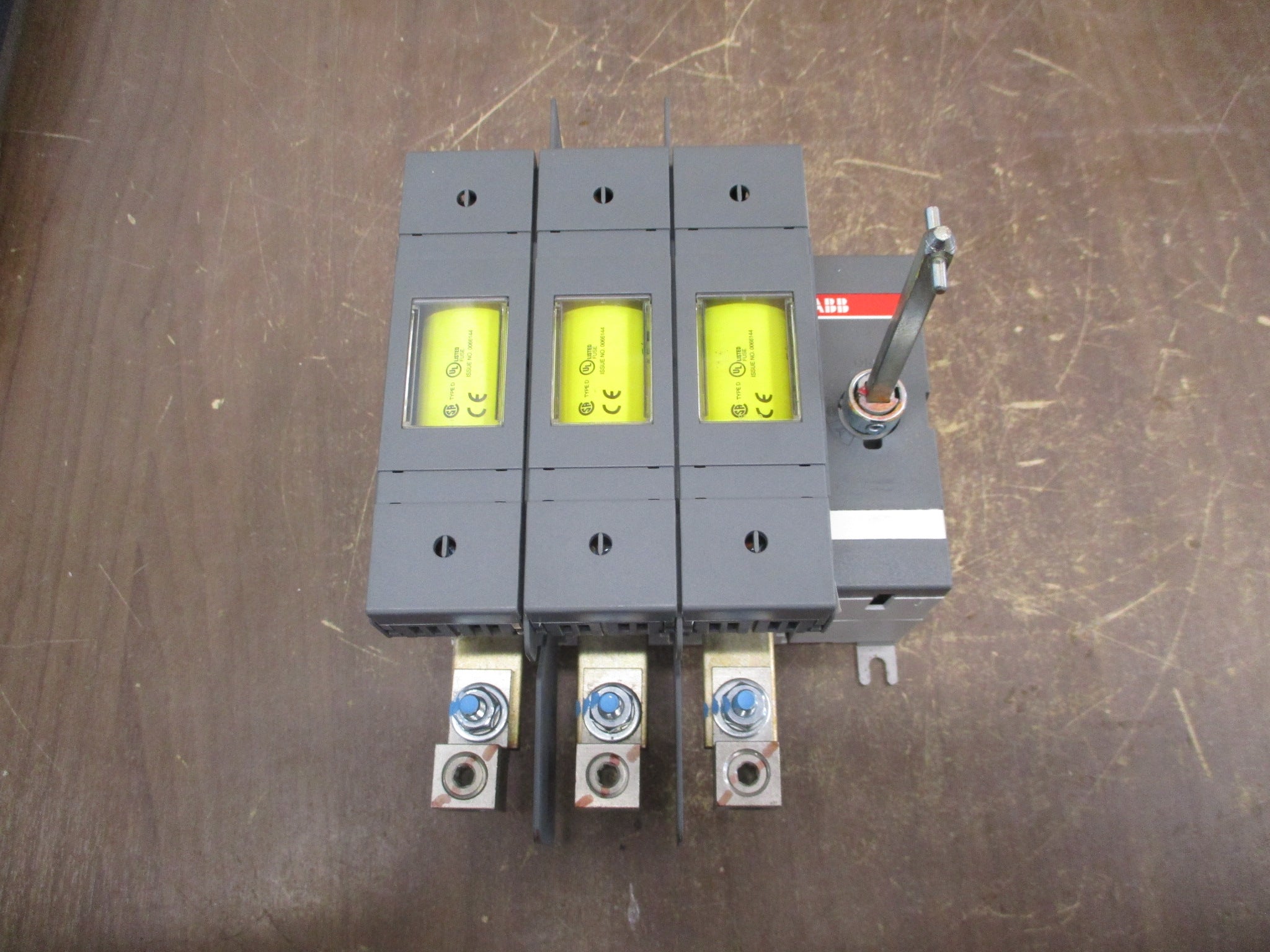 ABB Fusible Disconnect Switch OS100GJ30 100A 600V 3P w/ (3) 100A Fuses