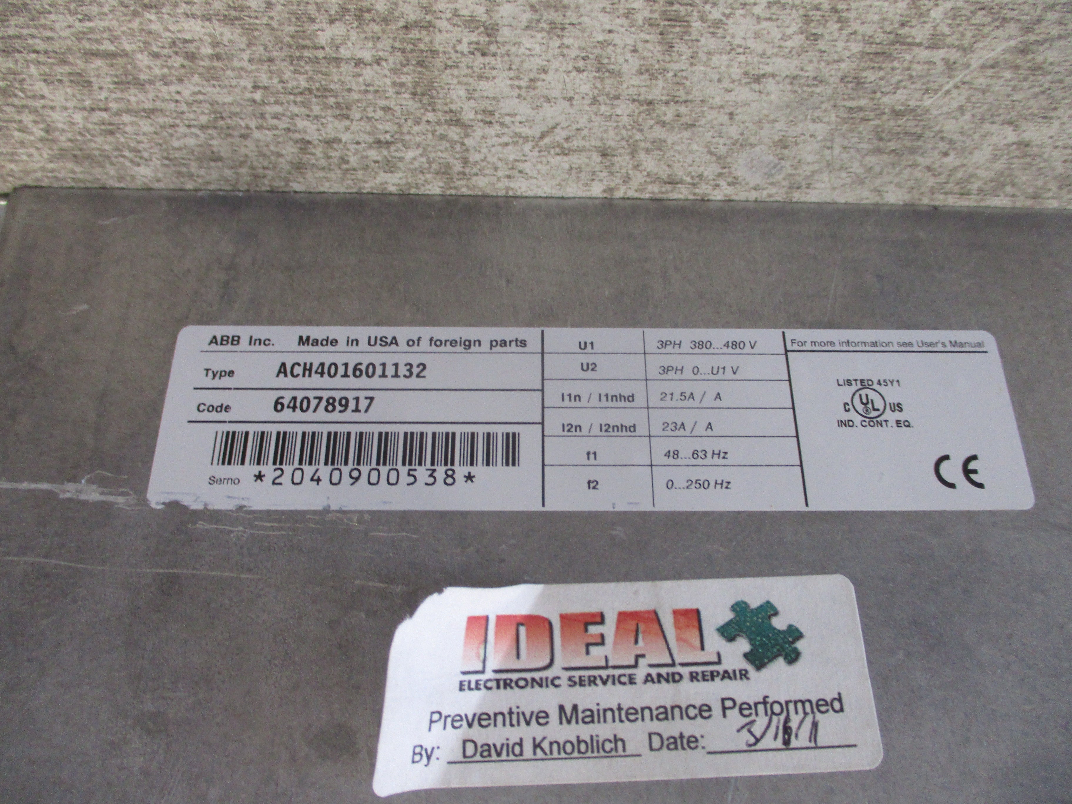 ABB ACH401 AC Drive ACH401601132 15HP 3Ph Input: 3PH / 380-480V / 21.5A/A / 48-63Hz  Out Put: 0-U1 V / 23A/A 0-250Hz * No Keypad * * Broken Cover Mount * * Broken Vent * Used