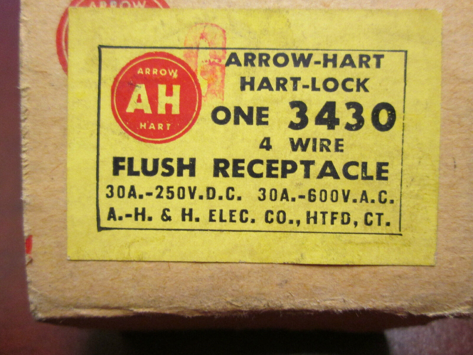 Arrow-Hart Receptacle 3430 New Surplus