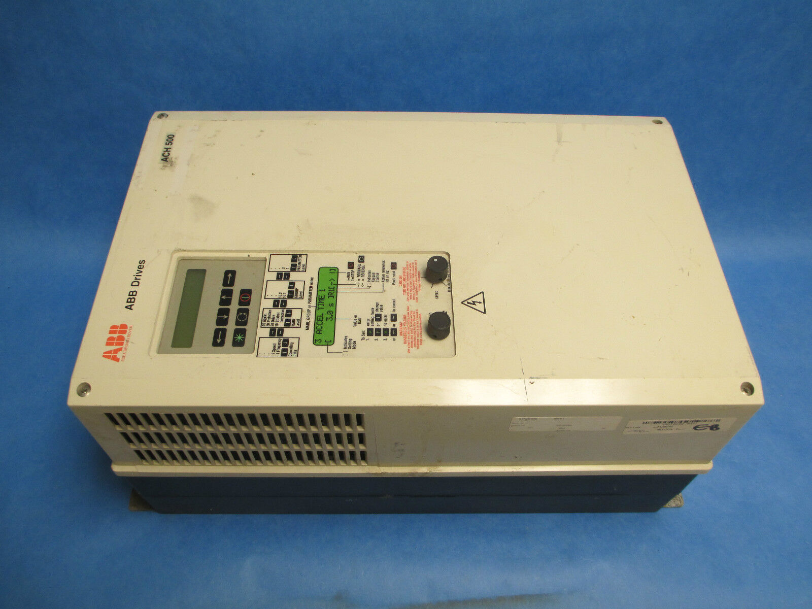 ABB ACH 500 Drive ACH501-030-4-00P2 30HP Used