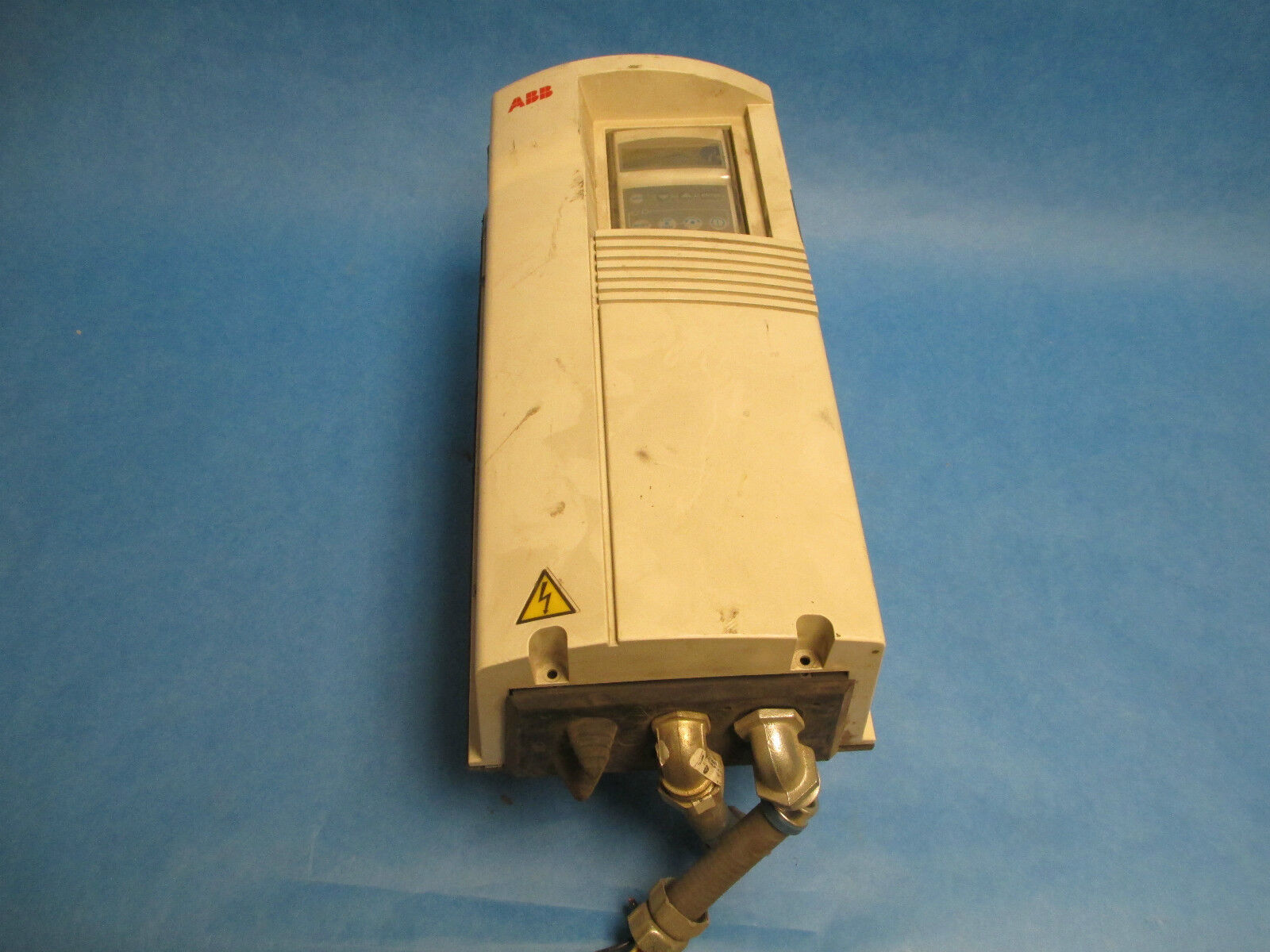 ABB ACS401600435, 3PH 0-480V 4HP