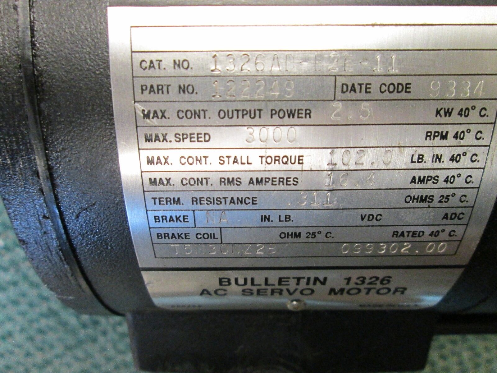 Allen-Bradley AC Servo Motor 1326AB-B2E-11 2.5 KW 3000 RPMs