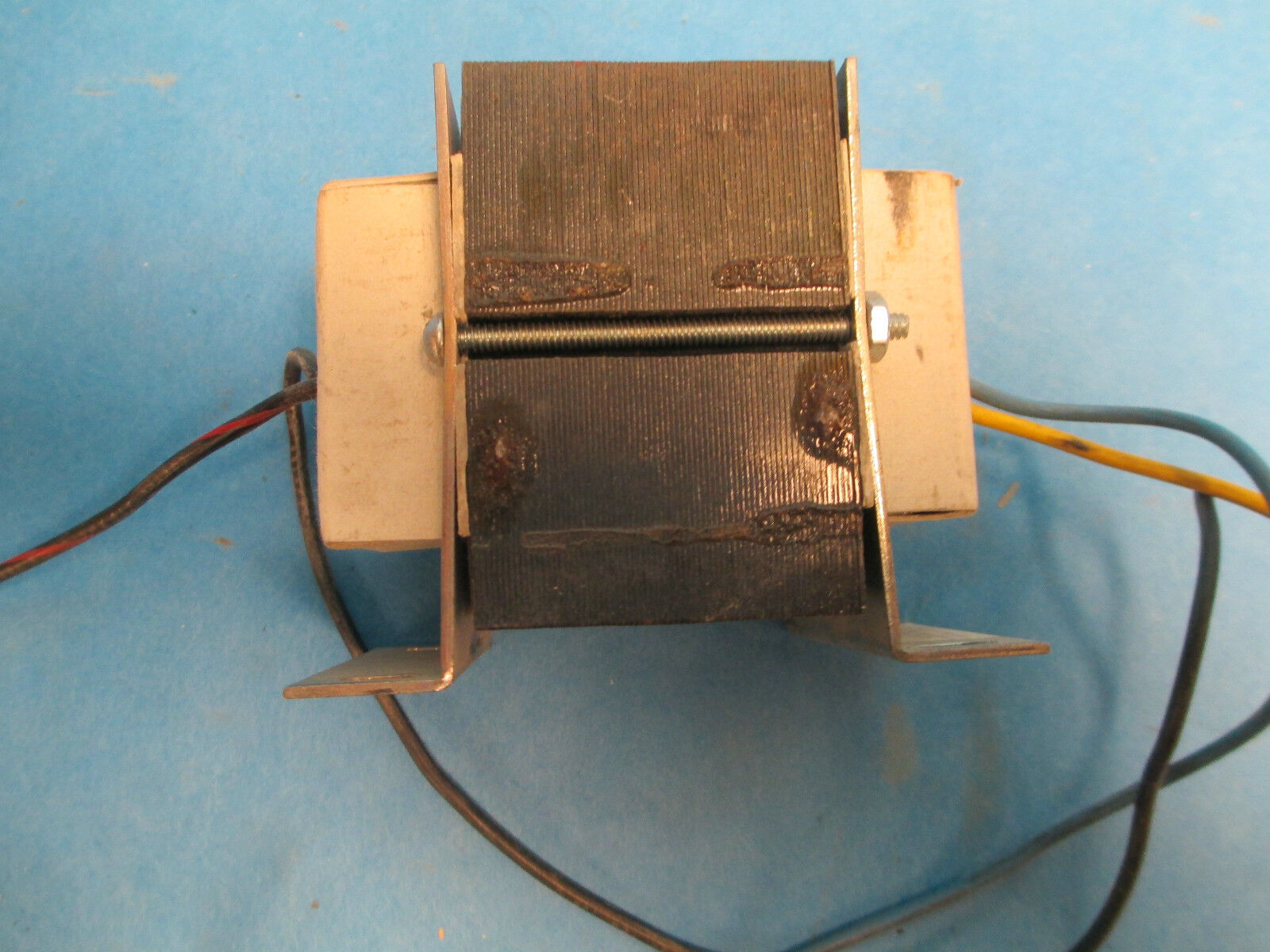 Honeywell Control Transformer AT88A1047, 75VA 480V - 24V